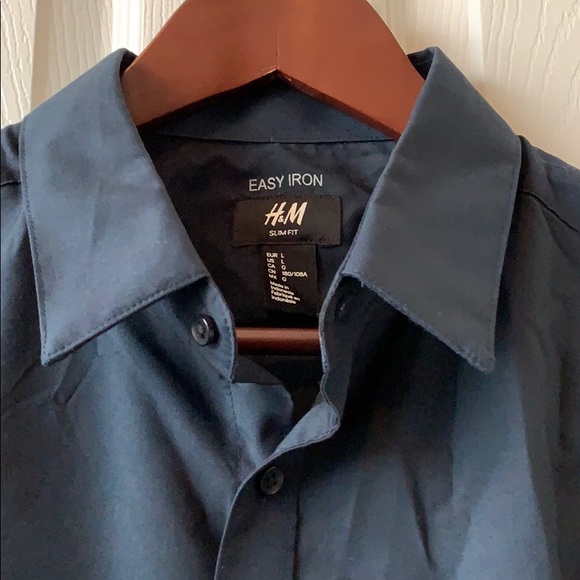H&M Easy Iron Dress Shirt - Picture 3 of 3